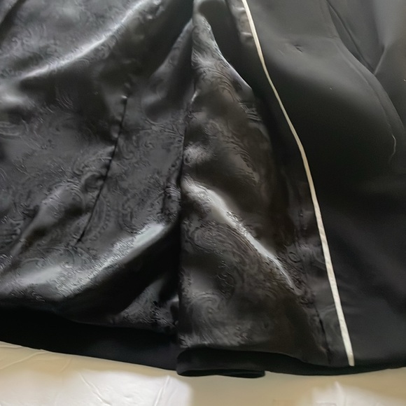 Chico’s Black Stretch Button Down Jacket Size 8 - Picture 8 of 12